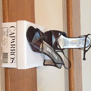 Caparros Alicia sandal Chocolate Silk size 6 1/2